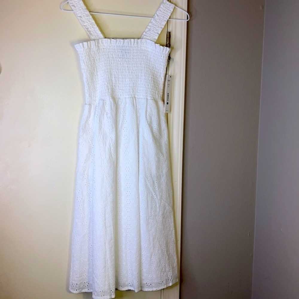 Girls' Smocked Eyelet Dress, Big Kid - 100% Exclusive brand new WT